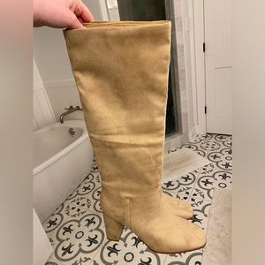 Express Heeled Suede Boots